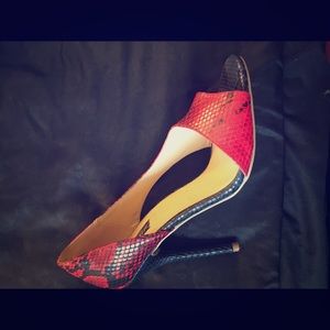 Red and black snakeskin pattern shoes